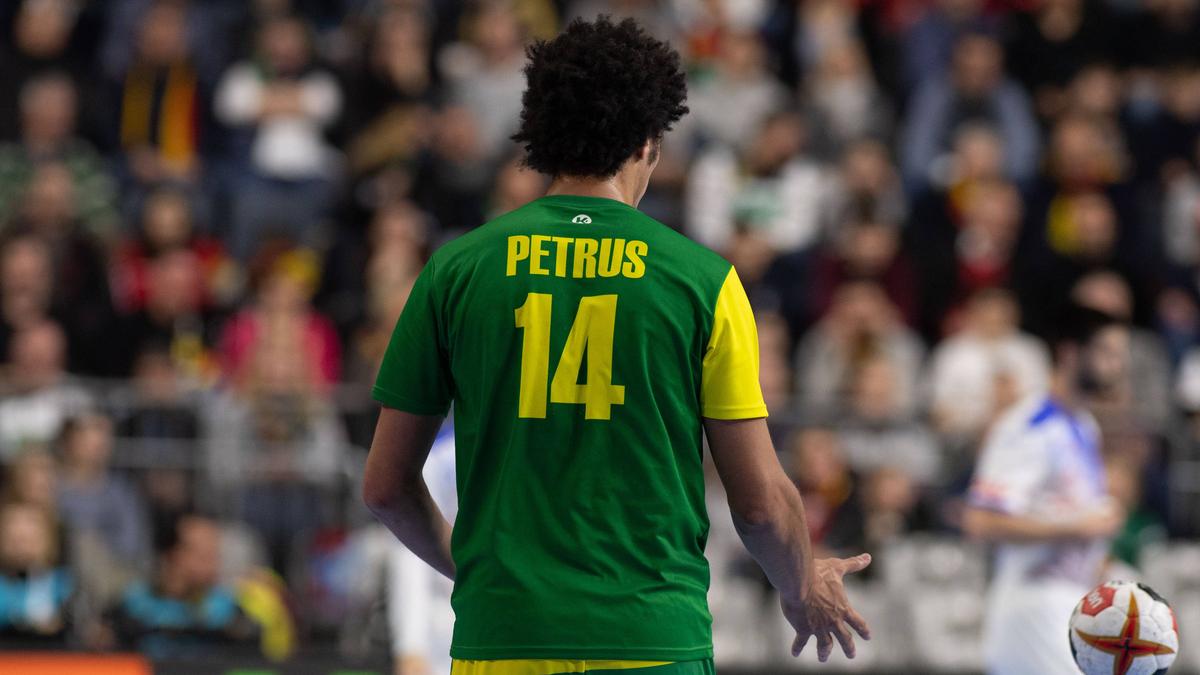 Brasiliens Handball-Star Thiagus Petrus (Bild aus dem Jahr 2019) droht die WM zu verpassen Brasiliens Handball-Star Thiagus Petrus (Bild aus dem Jahr 2019) droht die WM zu verpassen
