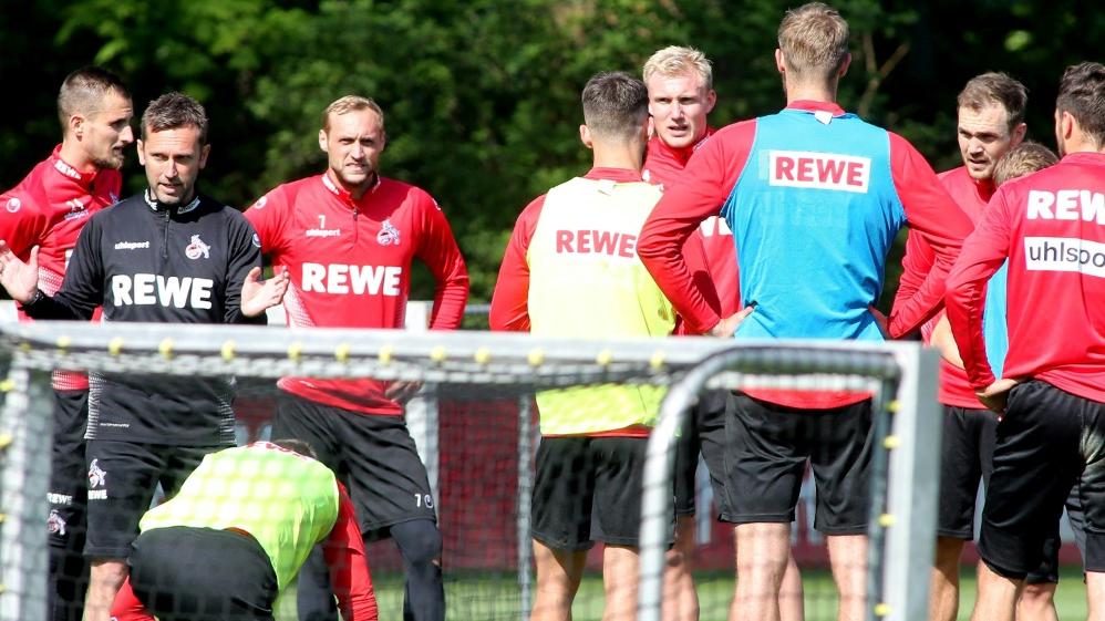 Der Bundesligist 1. FC Köln beim Training Der Bundesligist 1. FC Köln beim Training