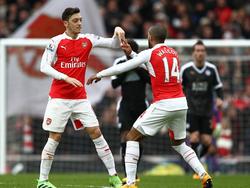 Mesut Özil glaubt weiter an den Titel mit Arsenal