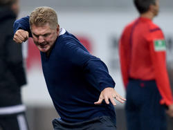 Stefan Effenberg celebra 'su' primer gol de entrenador profesional. (Foto: Getty) 