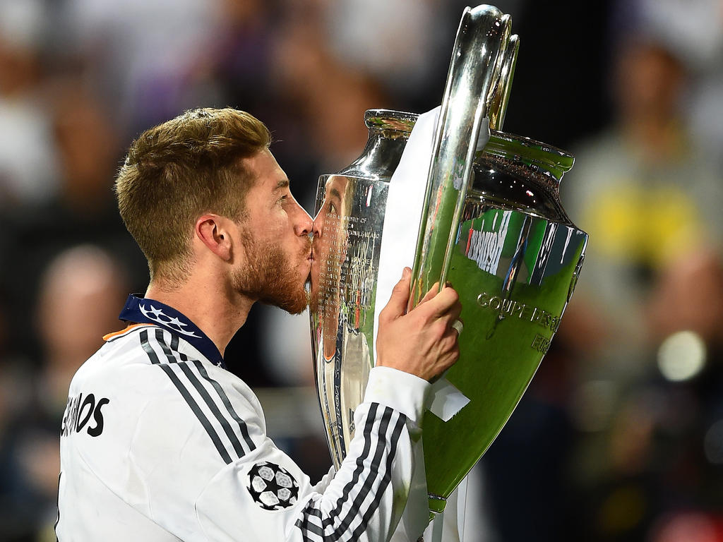 Sergio Ramos mit dem Champions League Pokal von 2014