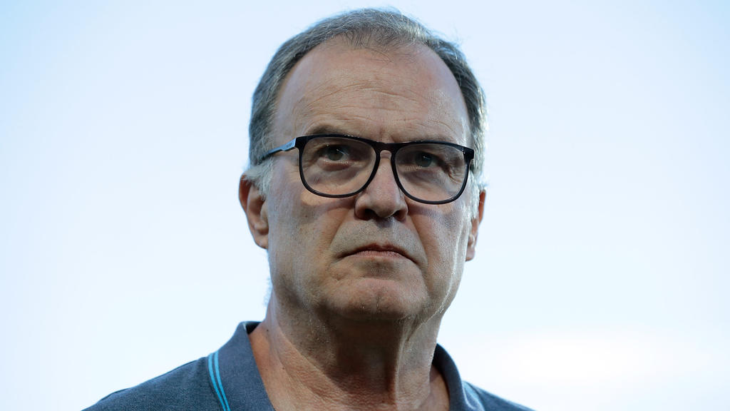 Bielsa sigue dando muestras de sus excentricidades. (Foto: Getty)