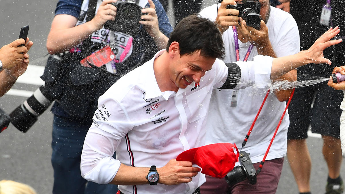 Holte mit Mercedes den Konstrukteurstitel: Toto Wolff Holte mit Mercedes den Konstrukteurstitel: Toto Wolff