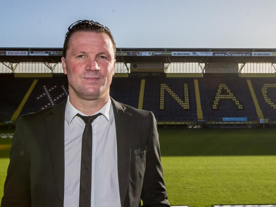 Stijn Vreven is de nieuwe trainer van NAC Breda. De Belg poseert na zijn eerste persconferentie in het Rat Verlegh Stadion. (02-01-2017) Stijn Vreven is de nieuwe trainer van NAC Breda. De Belg poseert na zijn eerste persconferentie in het Rat Verlegh Stadion. (02-01-2017)
