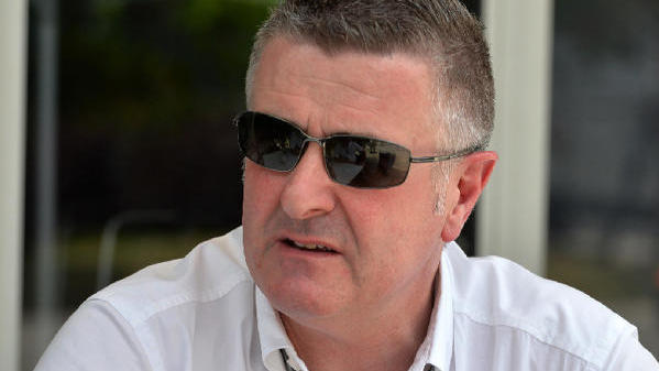 Martin Donnelly wurde bei einem Mopedrennen schwer verletzt Martin Donnelly wurde bei einem Mopedrennen schwer verletzt