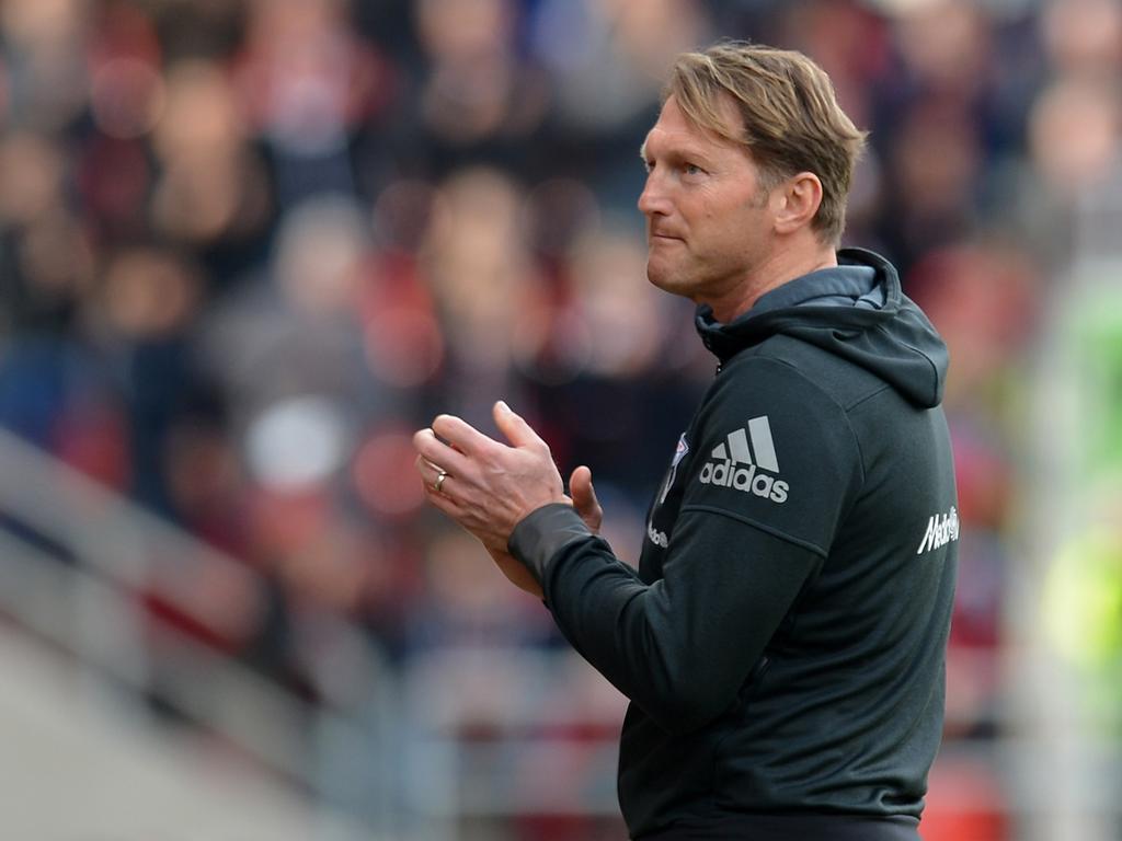Ralph Hasenhüttl ist ein heißer Kandidat auf den Trainerposten bei RB Leipzig