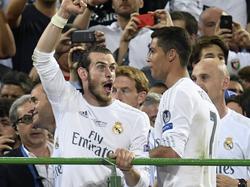 Gareth Bale (l.) und Cristiano Ronaldo treffen im EM-Halbfinale aufeinander