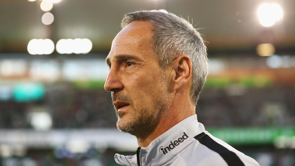 Adi Hütter sieht Bayer Leverkusen gegen Eintracht Frankfurt unter Zugzwang