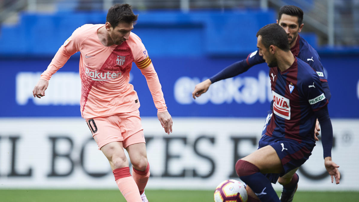 Trotz zweier Tore von Lionel Messi spielt der FC Barcelona nur Remis