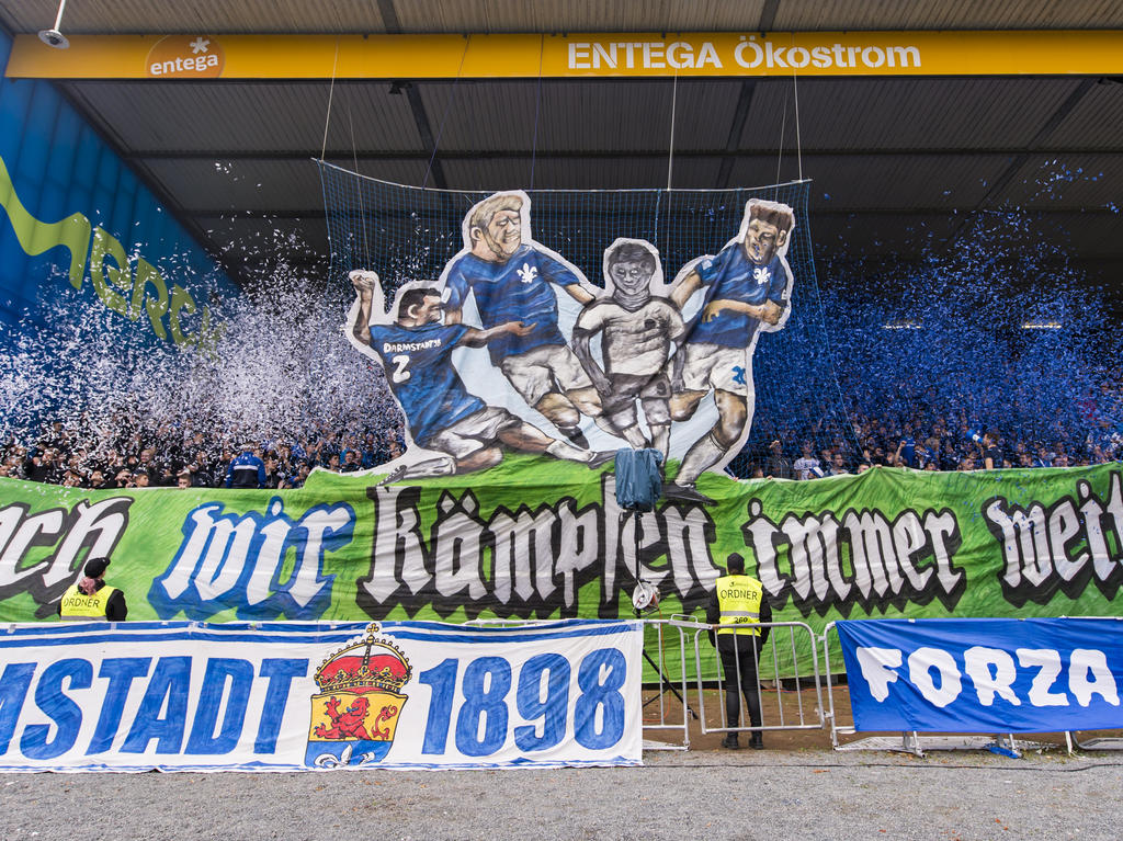 Die Fans in Darmstadt betonen ihre Tradition