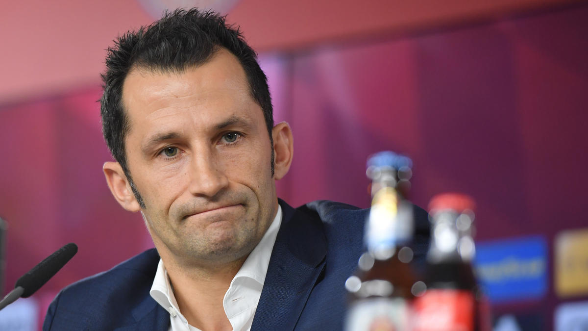 Hasan Salihamidzic hofft noch auf einige Verstärkungen beim FC Bayern Hasan Salihamidzic hofft noch auf einige Verstärkungen beim FC Bayern