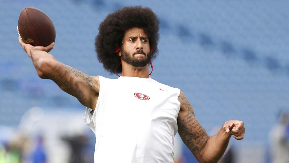Colin Kaepernick gilt als Kritiker von US-Präsident Donald Trump Colin Kaepernick gilt als Kritiker von US-Präsident Donald Trump
