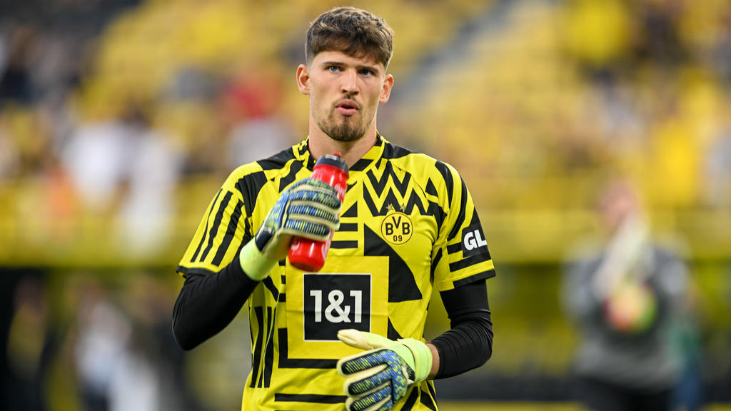 Gregor Kobel ist Stammtorwart beim BVB Gregor Kobel ist Stammtorwart beim BVB
