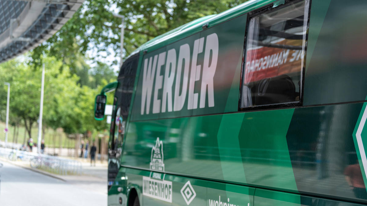 Geldstrafe nach Attacke auf Mannschaftsbus von Werder Bremen Geldstrafe nach Attacke auf Mannschaftsbus von Werder Bremen