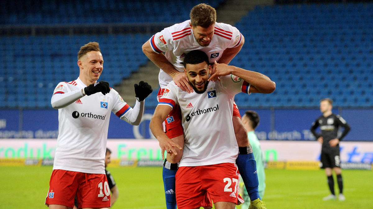 Der HSV fegte über den VfL Osnabrück hinweg Der HSV fegte über den VfL Osnabrück hinweg