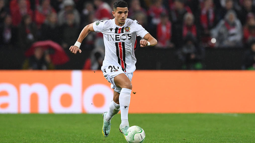 Wechselt Youcef Atal zum FC Bayern? Wechselt Youcef Atal zum FC Bayern?