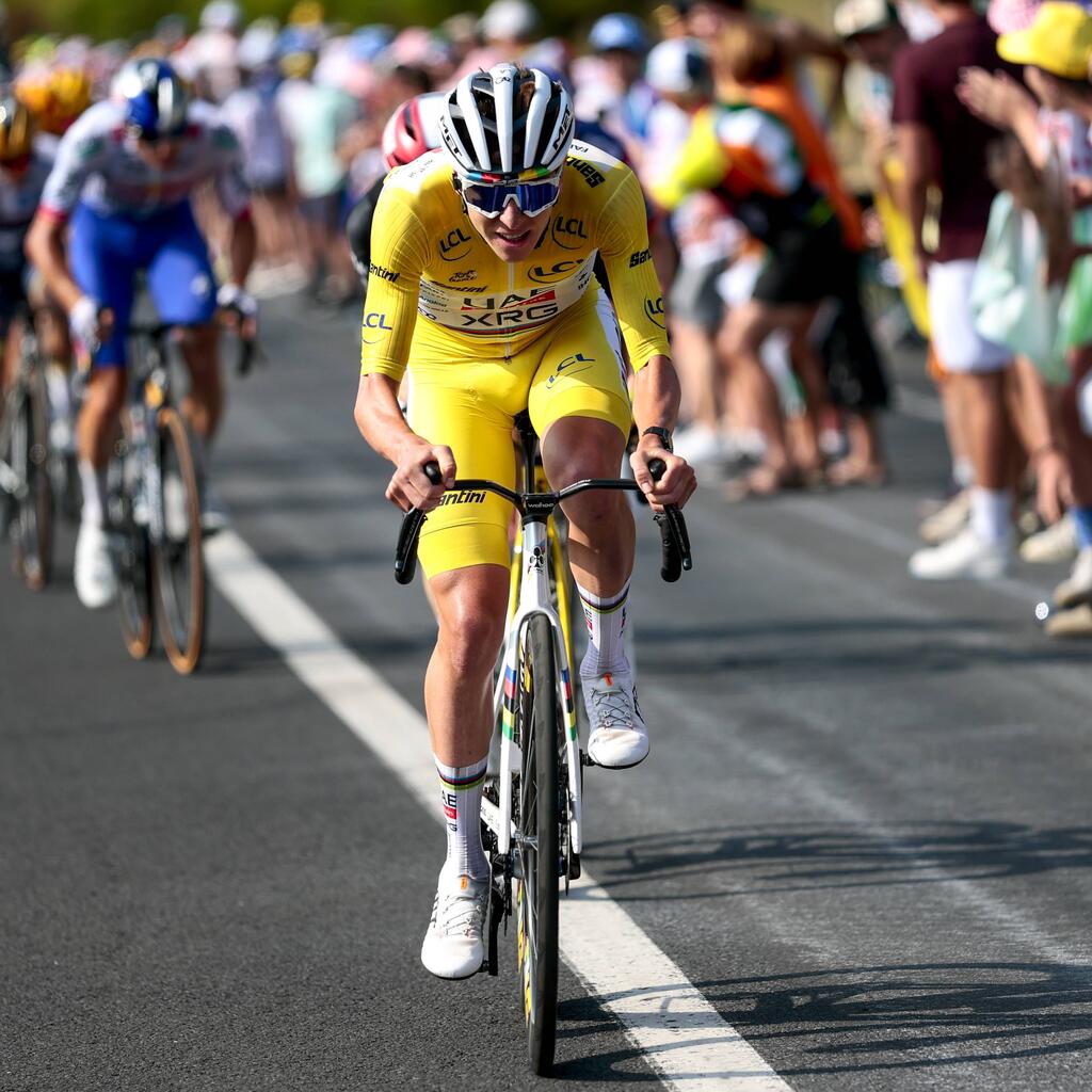 Platz 1: Tadej Pogacar (UAE Team Emirates) - 76:00:32 Stunden