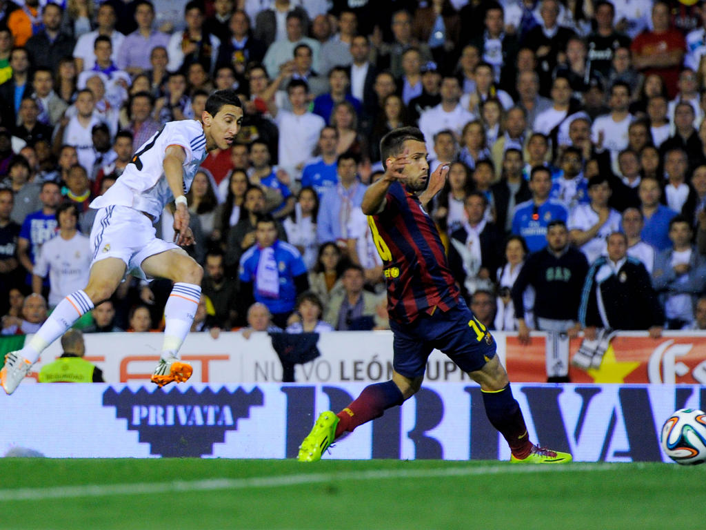 Jordi Alba (r.) im Finale der Copa del Rey 2014