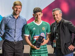 Yusuf Demir wurde beim U19-Cup in Sindelfingen als bester Spieler ausgezeichnet. © imago/P. Hartenfelser