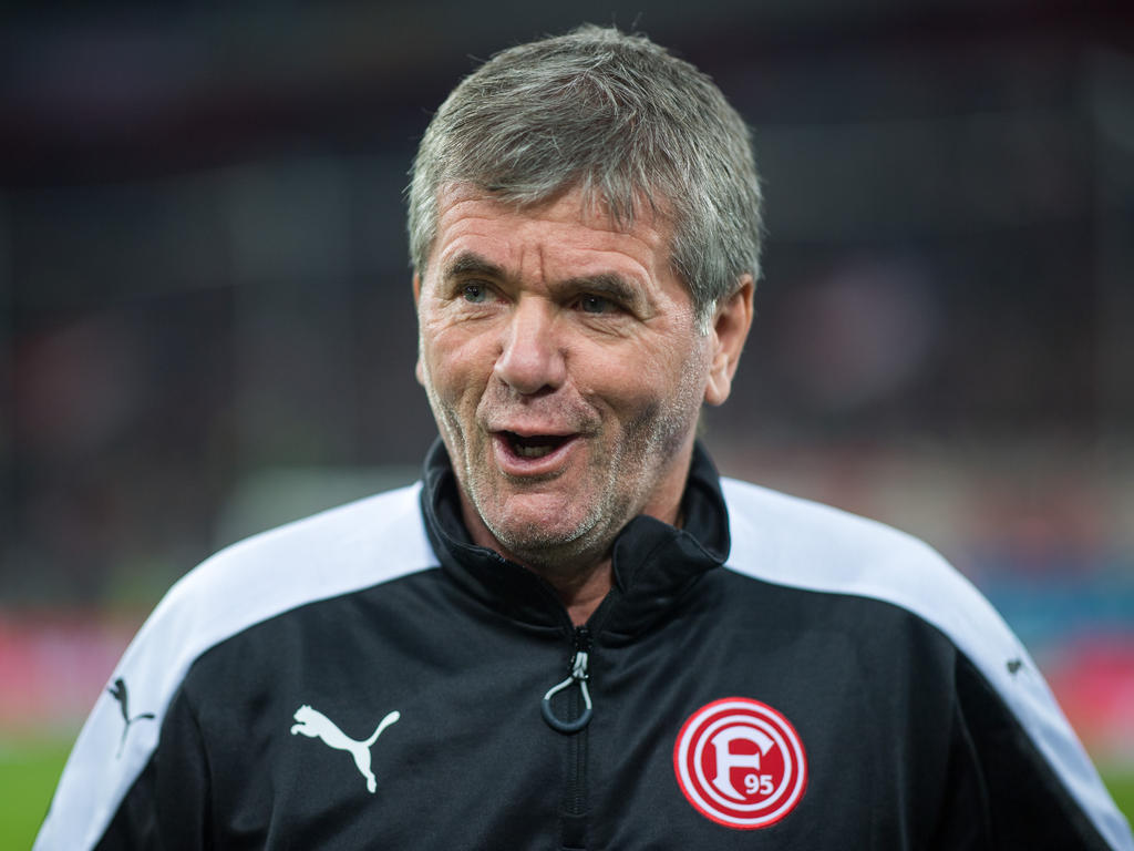 Der Vertrag von Trainer Friedhelm Funkel bei Fortuna Düsseldorf wurde bis 2018 verlängert