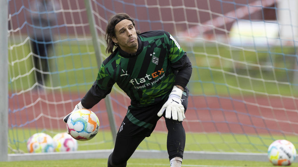 Yann Sommer hat in Gladbach nur noch weniger als zwölf Monate Vertrag Yann Sommer hat in Gladbach nur noch weniger als zwölf Monate Vertrag