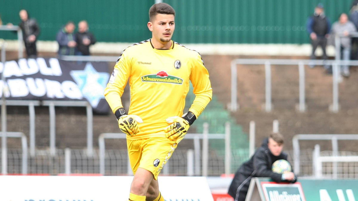 Niclas Thiede bleibt beim SC Freiburg Niclas Thiede bleibt beim SC Freiburg