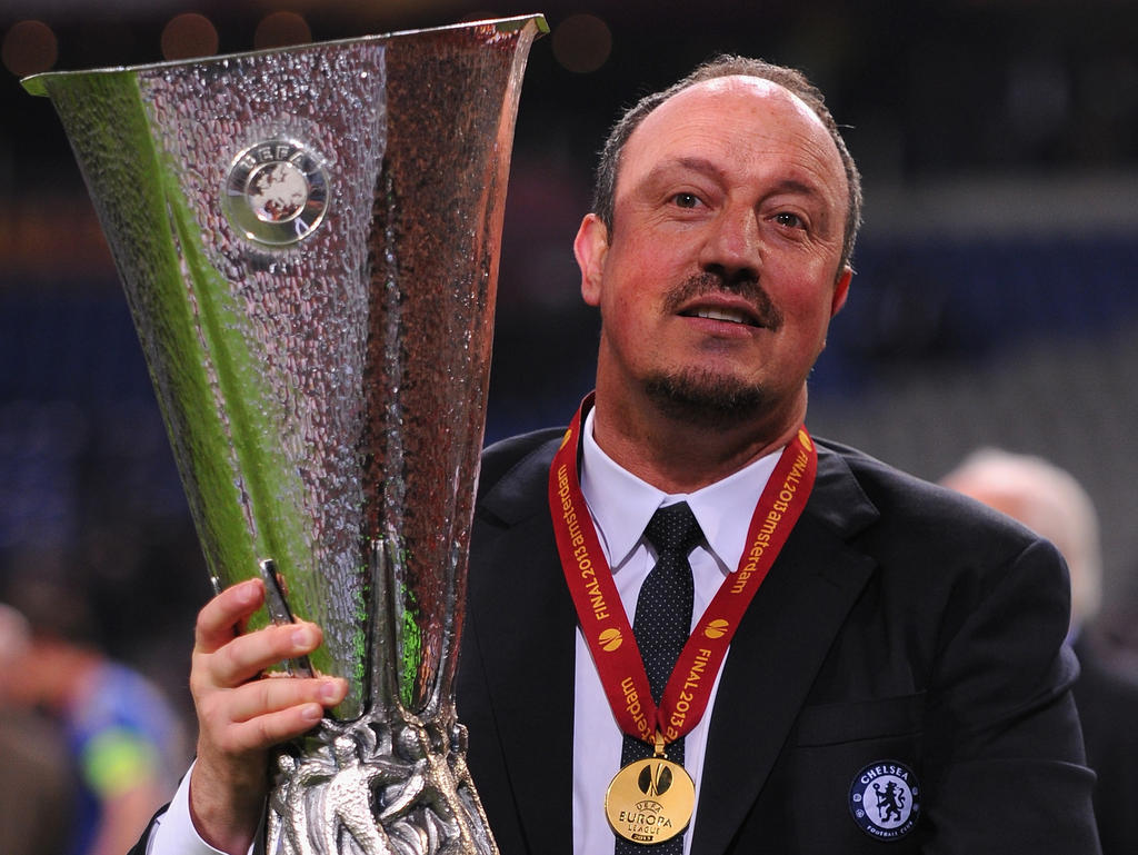 Sieht viele Gemeinsamkeiten zwischen den Fans aus Neapel und Liverpool: Rafael Benítez Sieht viele Gemeinsamkeiten zwischen den Fans aus Neapel und Liverpool: Rafael Benítez