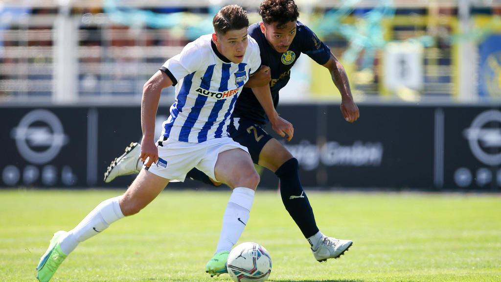 Lukas Ullrich (l.) gilt als Top-Talent bei Hertha BSC Lukas Ullrich (l.) gilt als Top-Talent bei Hertha BSC