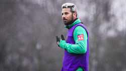 Claudio Pizarro soll bei Werder Bremen keine Führungsaufgaben mehr haben