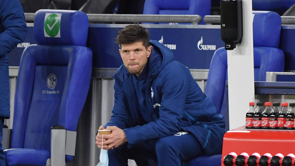 Schalke-Neuzugang Klaas-Jan Huntelaar verfolgte die Niederlage gegen Köln im Stadion