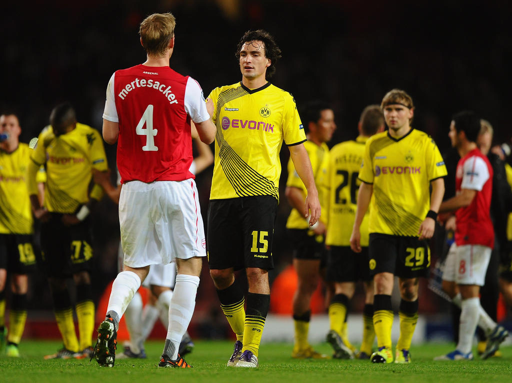In der Saison 2011/2012 zog Dortmund gegen Arsenal zweimal den Kürzeren In der Saison 2011/2012 zog Dortmund gegen Arsenal zweimal den Kürzeren