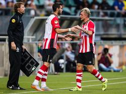 Gastón Pereiro maakt tijdens het competitieduel met ADO Den Haag zijn debuut voor PSV. (11-08-2015)
