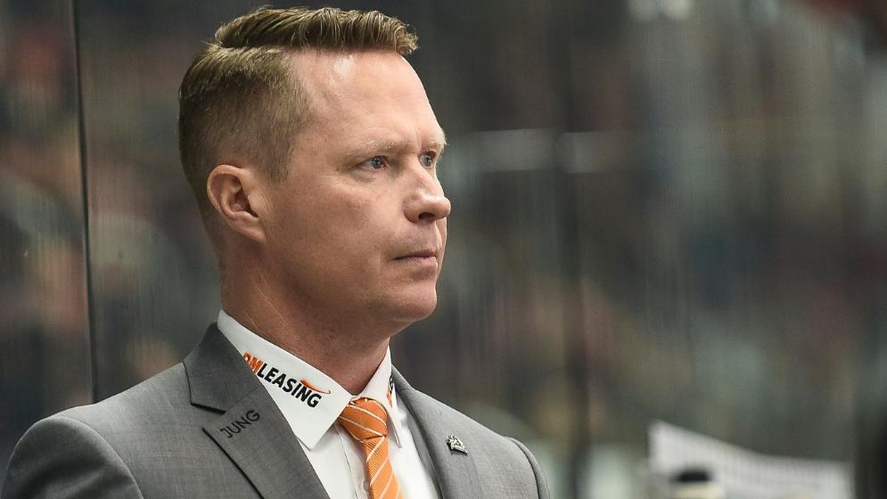 Mike Stewart ist neuer Trainer der Kölner Haie Mike Stewart ist neuer Trainer der Kölner Haie