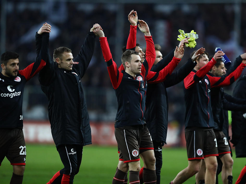 Die Spieler des FC St. Pauli freuen sich über Zuwachs im Trainerteam