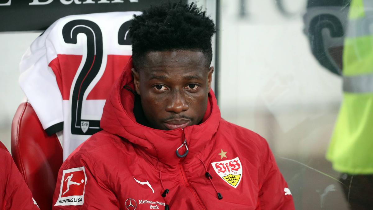 Ebenezer Ofori verlässt den VfB Stuttgart mit sofortiger Wirkung Ebenezer Ofori verlässt den VfB Stuttgart mit sofortiger Wirkung