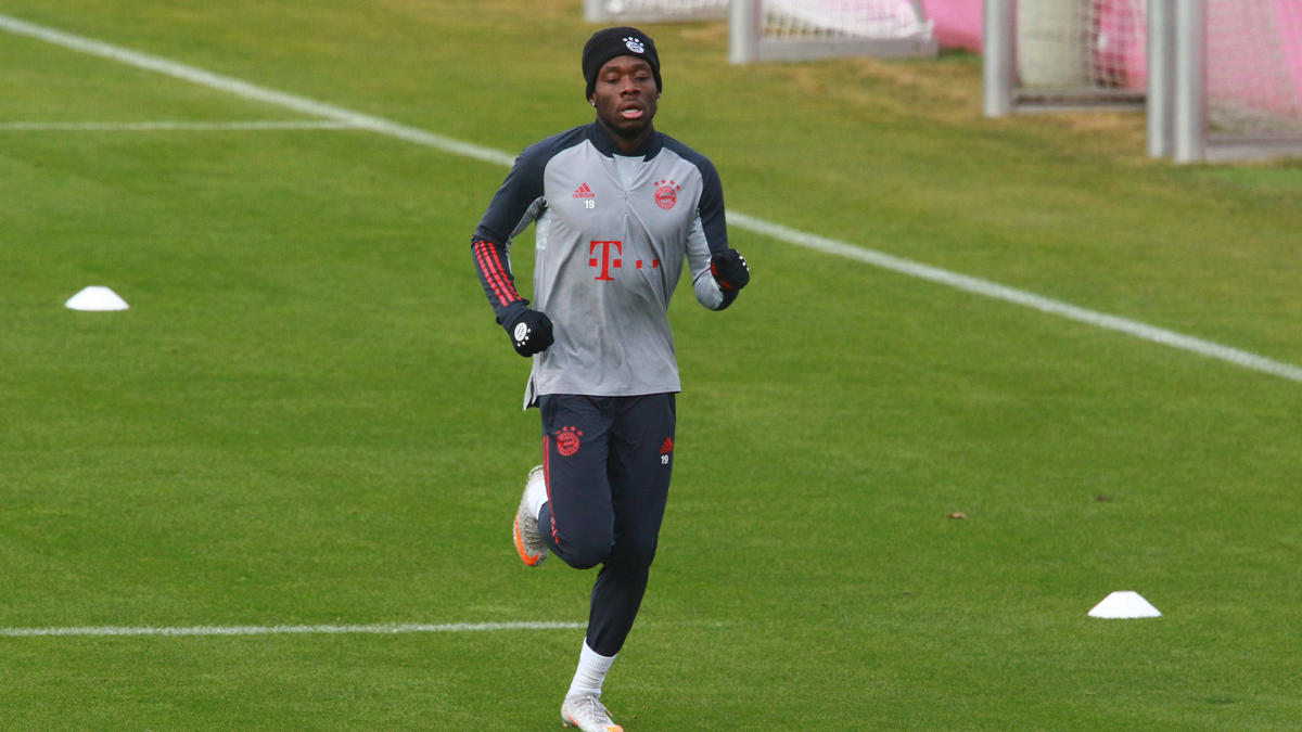 Alphonso Davies will noch lange beim FC Bayern bleiben Alphonso Davies will noch lange beim FC Bayern bleiben