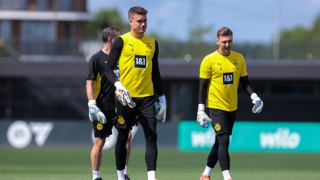 Alexander Meyer (l.) hat seinen Vertrag beim BVB verlängert