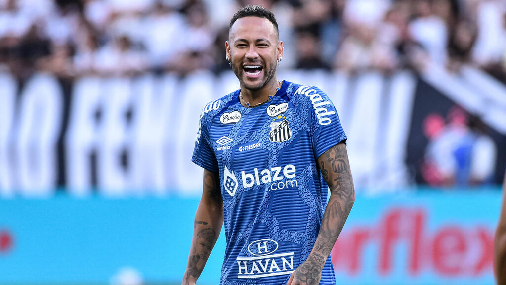Neymar spielt inzwischen wieder in Brasilien Neymar spielt inzwischen wieder in Brasilien