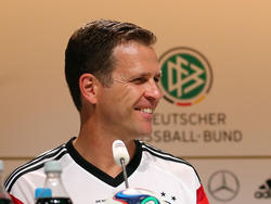 Oliver Bierhoff se mostró muy optimista en una rueda de prensa en la llegada de Alemania a Brasil