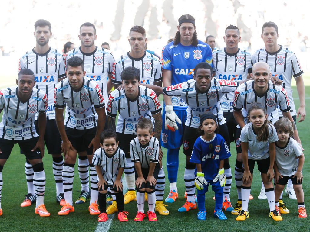 Corinthians sigue líder en Brasil a cinco puntos del segundo clasificado. (Foto: Getty)