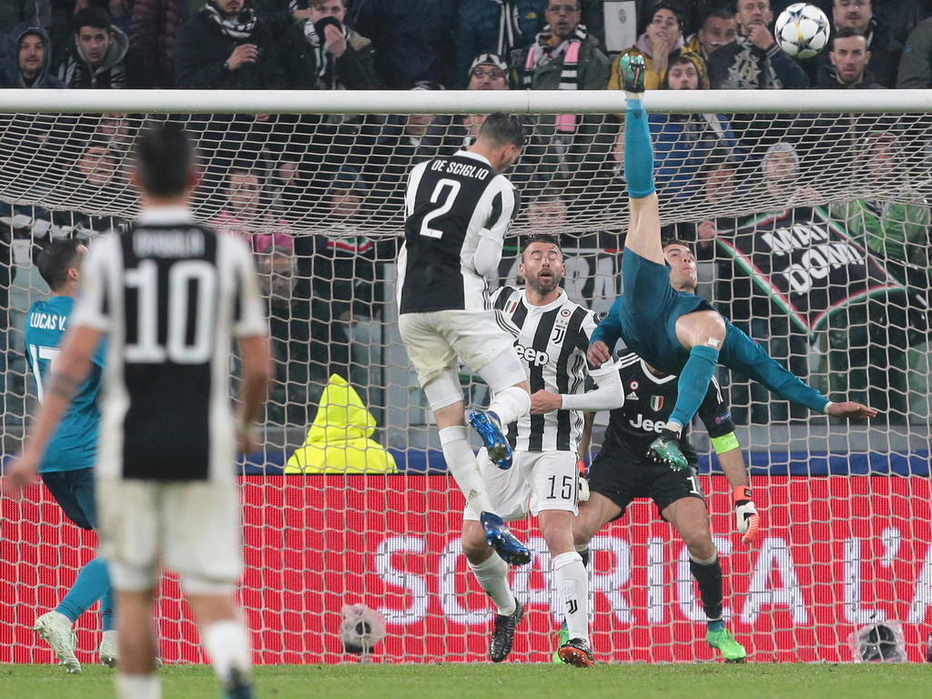 Magischer Moment: Cristiano Ronaldo trifft per Fallrückzieher zum 0:2