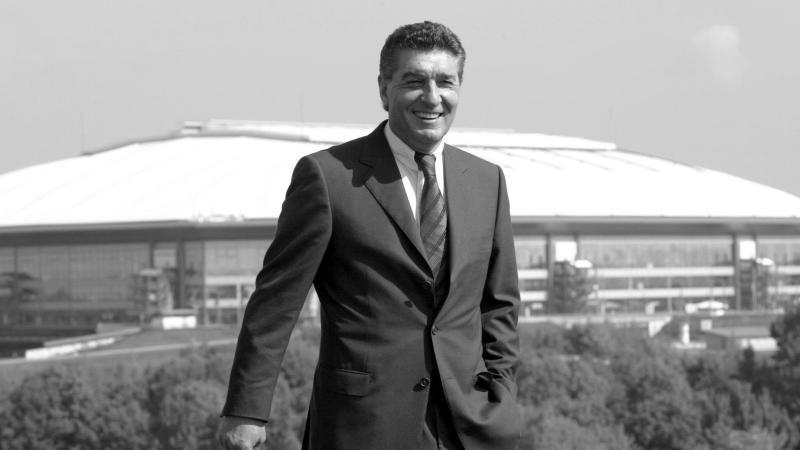 Rudi Assauer ist am 6. Februar im Alter von 74 Jahren gestorben Rudi Assauer ist am 6. Februar im Alter von 74 Jahren gestorben