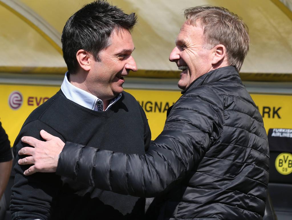 S04-Sportvorstand Christian Heidel (l.) mit BVB-Boss Hans-Joachim Watzke S04-Sportvorstand Christian Heidel (l.) mit BVB-Boss Hans-Joachim Watzke