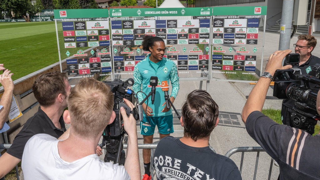 Sieht sich selbst nicht als Robben der Karibik: Tahith Chong von Werder Bremen