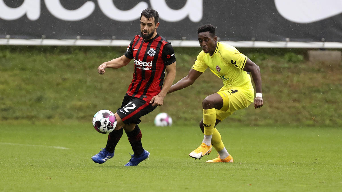 Amin Younes muss sein Frankfurt-Debüt womöglich verschieben Amin Younes muss sein Frankfurt-Debüt womöglich verschieben