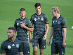 Der AC Milan soll Weigl und Brandt im Auge haben