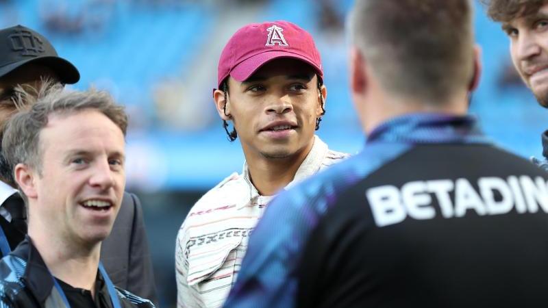 Leroy Sané fällt lange aus Leroy Sané fällt lange aus