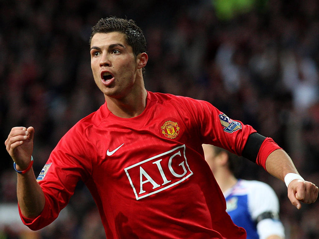 Ronaldo celebra un tanto con el United.