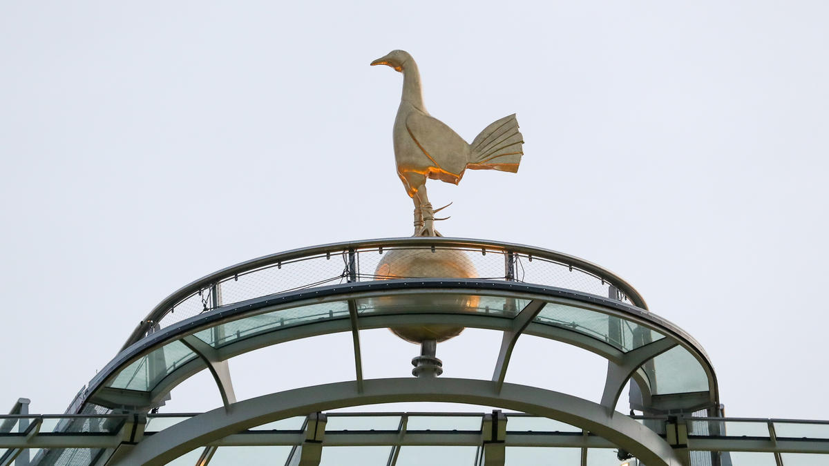 Tottenham schickt 550 Angestellte in Kurzarbeit Tottenham schickt 550 Angestellte in Kurzarbeit