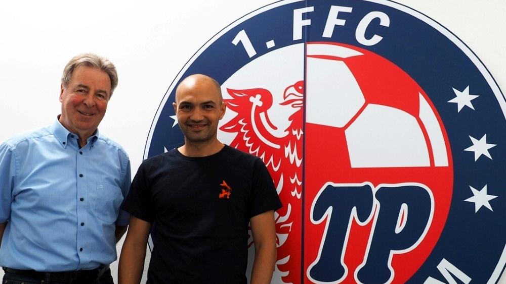 Ex-Herthaner Sofian Chahed (r.) wird Trainer bei Turbine